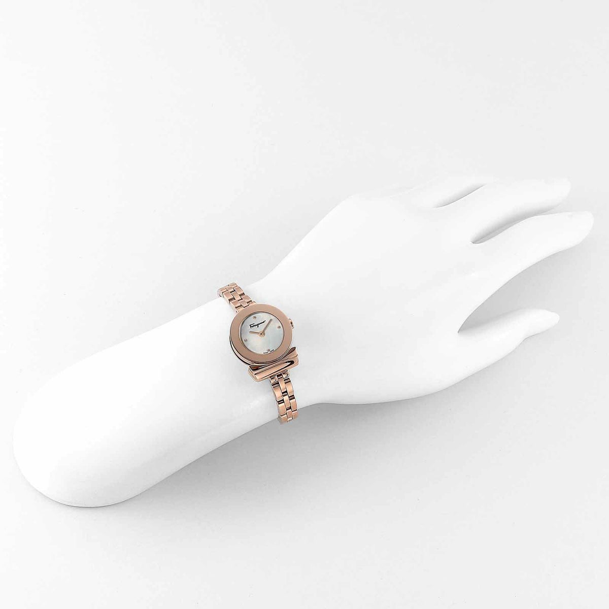 Ferragamo フェラガモ ガンチーニ / FBF080017