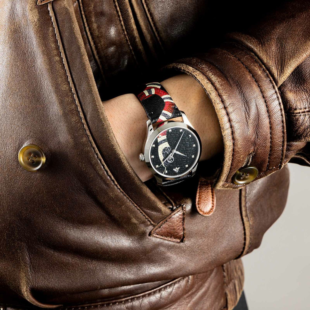 GUCCI グッチ G タイムレス / YA1264007A