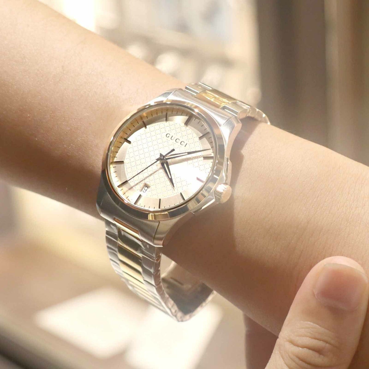 GUCCI グッチ Gタイムレス / YA126450