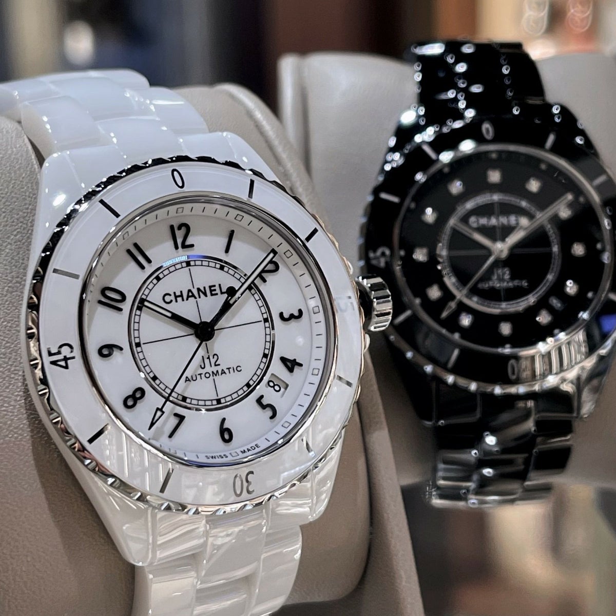 CHANEL シャネル J12 / H5700