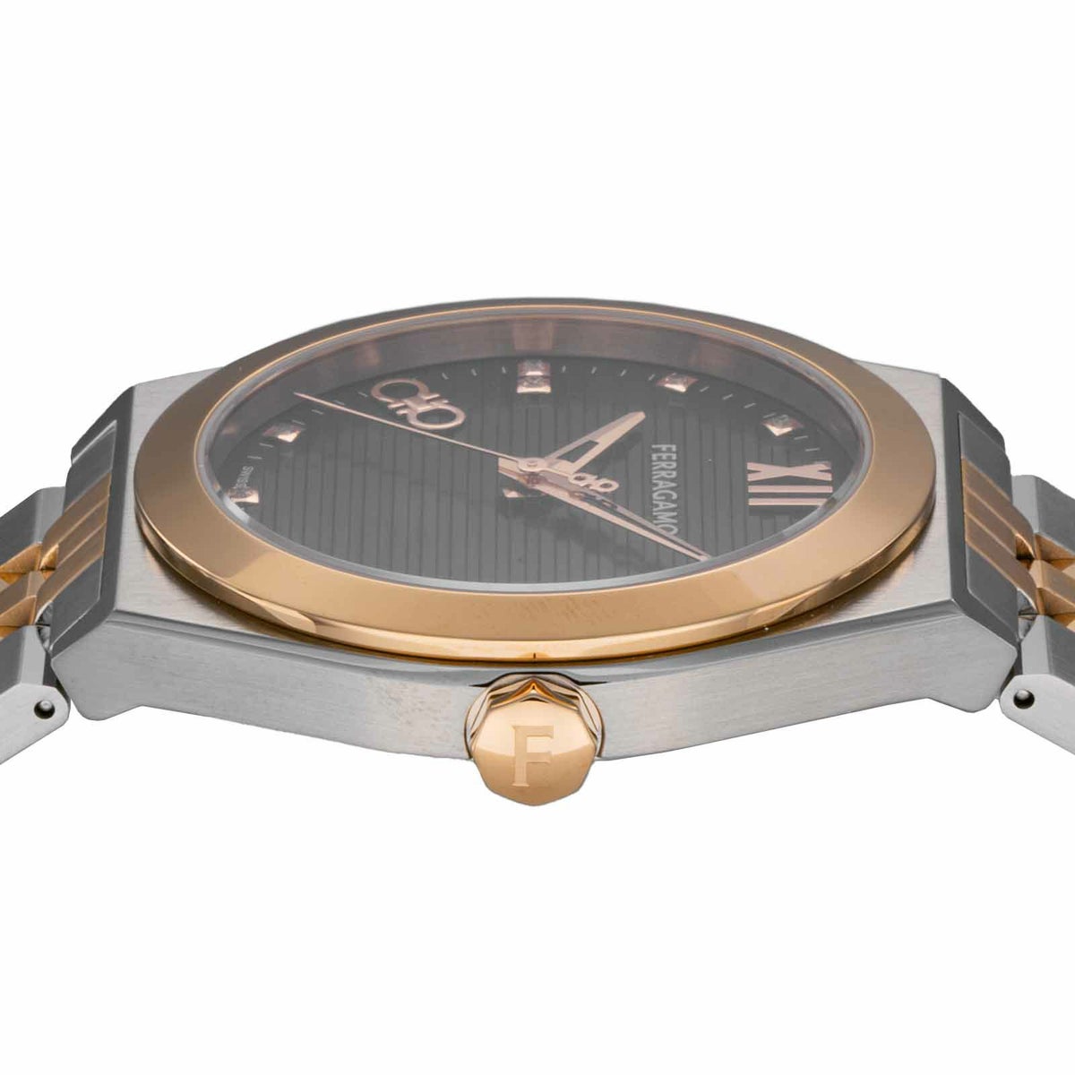 Ferragamo フェラガモ ベガ / SFKI01224